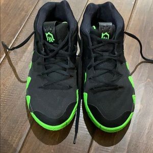 Kids Nike Kyrie 4 ‘Halloween’